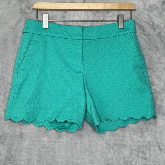 Talbots Shorts Womens 2P Green Scallop Hem 98% Cotton Stretch Casual Summer - Picture 1 of 10